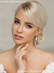 Высокие / Собранные, Пучок от Свадебный стилист Лёля Садовка 1