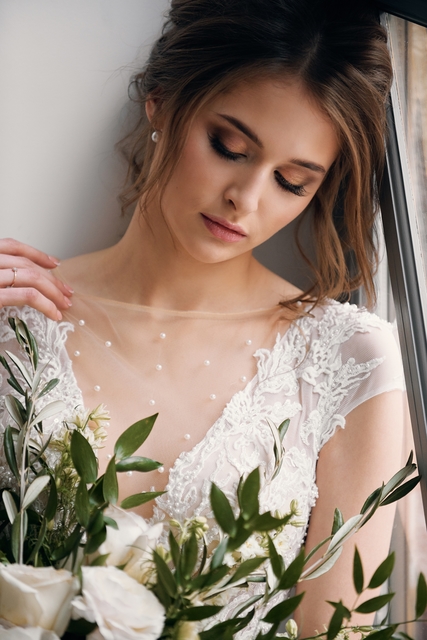 Высокие / Собранные, Локоны / Локоны на один бок от Nadya Nezhinka Beauty Studio 1