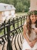 Волны, Локоны / Локоны на один бок, Распущенные, С аксессуарами / Цветами / Фатой от Nadya Nezhinka Beauty Studio 3