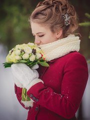 С аксессуарами / Цветами / Фатой, С плетением от Nadya Nezhinka Beauty Studio 1