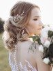 Волны, Локоны / Локоны на один бок, Распущенные, С аксессуарами / Цветами / Фатой, С плетением от Nadya Nezhinka Beauty Studio 1