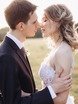 Волны, Локоны / Локоны на один бок, Распущенные, С аксессуарами / Цветами / Фатой, С плетением от Nadya Nezhinka Beauty Studio 5