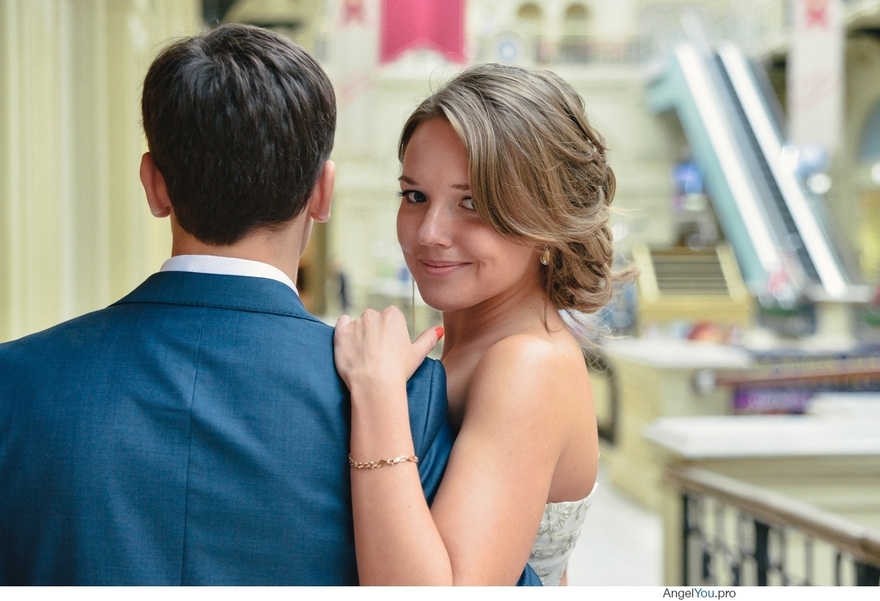 Высокие / Собранные, С плетением, Волны от Nadya Nezhinka Beauty Studio 2