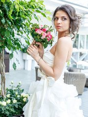 Высокие / Собранные, Локоны / Локоны на один бок, Пучок от Nadya Nezhinka Beauty Studio 1