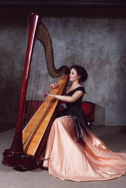 Арфистка Юлия Хамитова на свадьбу 8