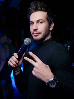  Alex Arturovich 1