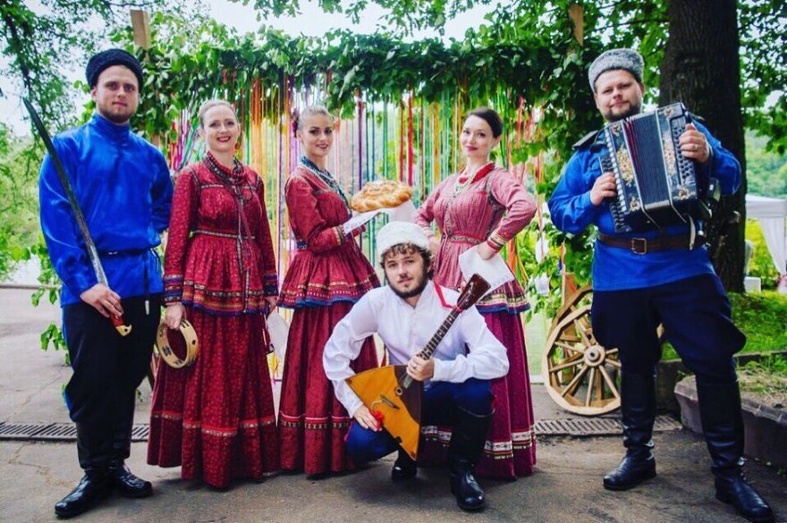 Фольклорный ансамбль Поверье на свадьбу 5