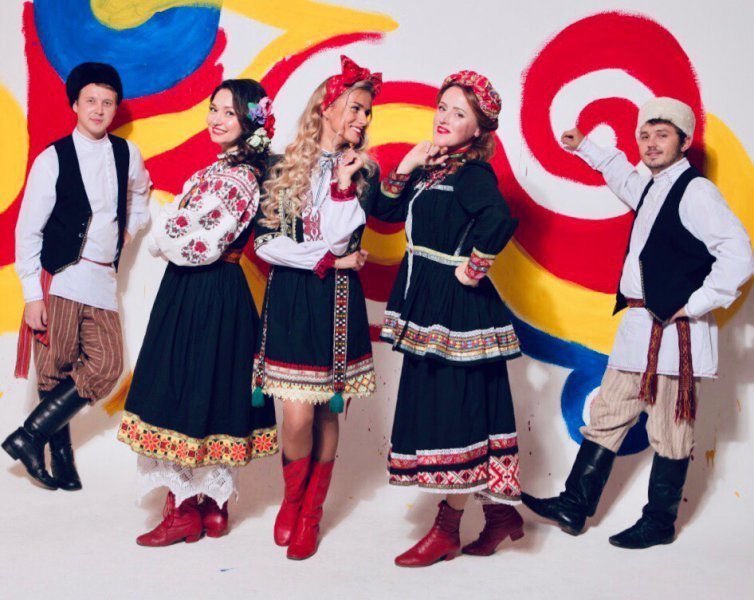 Фольклорный ансамбль Поверье на свадьбу 9