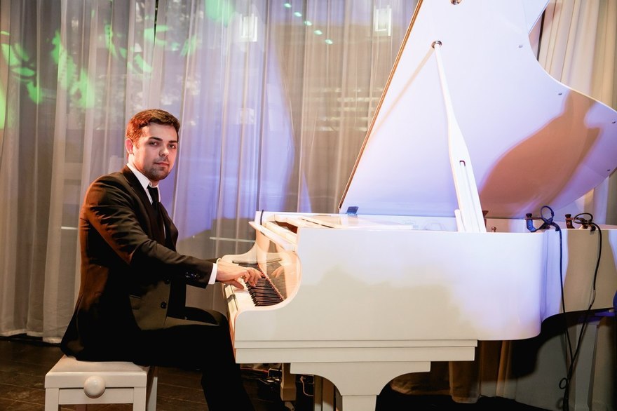 Пианист Виктор Ткачук на свадьбу 3