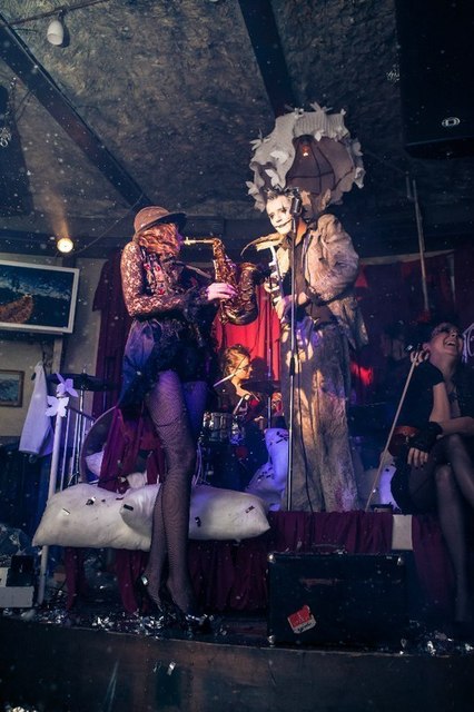 Саксофонистка Jannet Sax на свадьбу 5