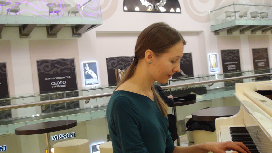 Анна Лунина на свадьбу 8