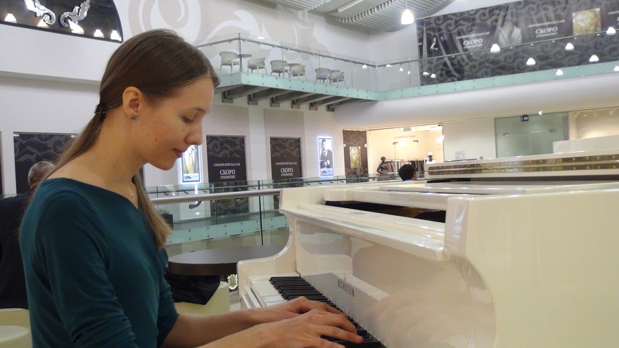 Анна Лунина на свадьбу 9