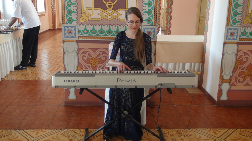 Анна Лунина на свадьбу 10