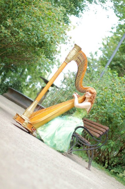 Ольга Логачёва на свадьбу 8