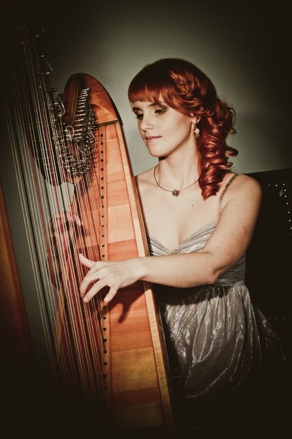 Ольга Логачёва на свадьбу 12