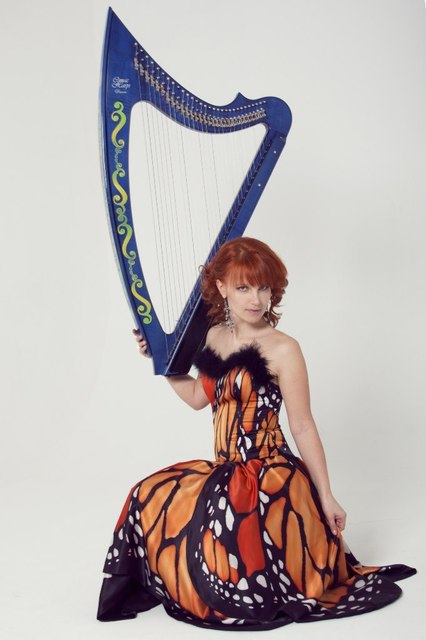 Ольга Логачёва на свадьбу 15