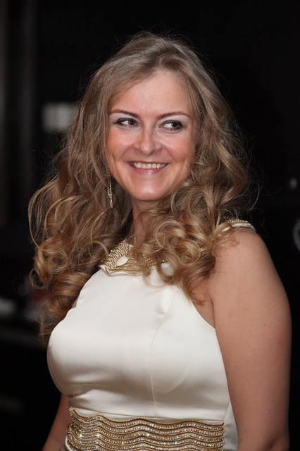 Светлана Белякова на свадьбу 8