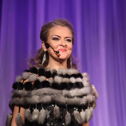 Светлана Белякова на свадьбу 11