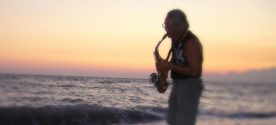 Саксофонист Артур Егоров на свадьбу 15