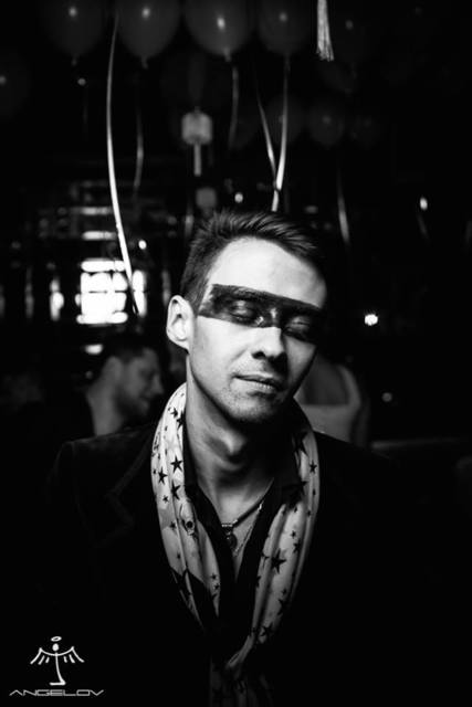 Александр Гекко на свадьбу 12