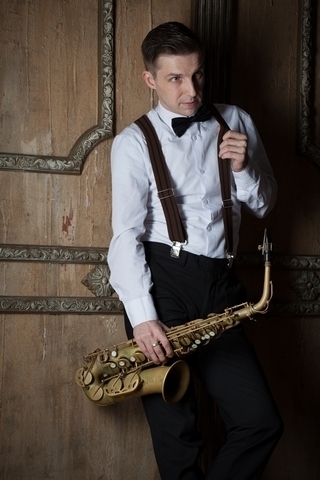 Сергей Новоселов на свадьбу 8