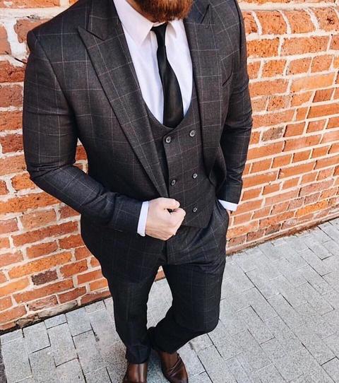 Тройка Свадебный костюм-тройка серый в клетку GRAND от Прокат мужских костюмов BLACKTUX 4