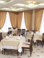 Банкетный зал / Ресторан Загородный клуб Белый берег в Москве 1