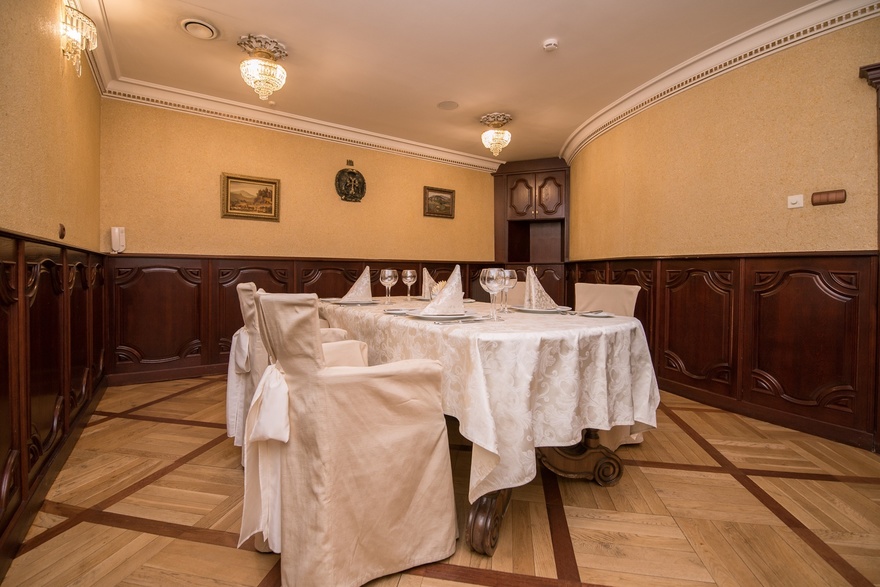 Банкетный зал / Ресторан Ресторан Arts Palace в Москве 1