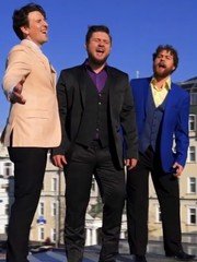 Трио Фавориты - Я иду шагаю по Москве на свадьбу от Шоу Поющие повара 1