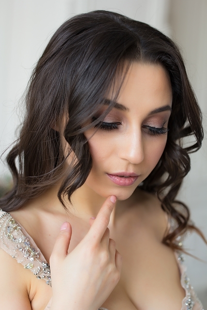 Локоны / Локоны на один бок от MakeUp and hairstyle by Saney 1