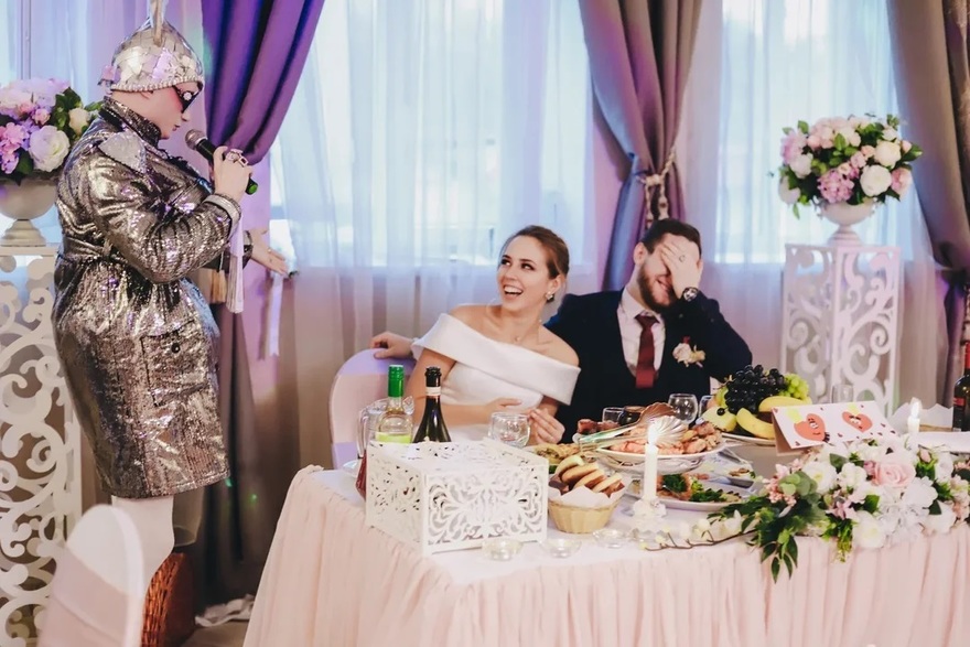 Фото: Пародийное шоу АллоеВера на свадьбу от Пародийное шоу АллоеВера 26