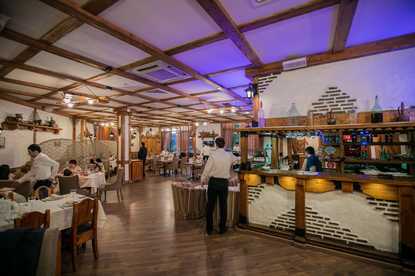 Бакинский дворик ресторан москва