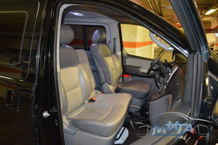 Хендай Гранд Старекс черный, на 11 чел. от МИТА 4