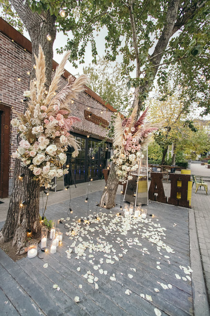 Рустик в Лофт, На веранде от Студия декора и флористики FOA 3