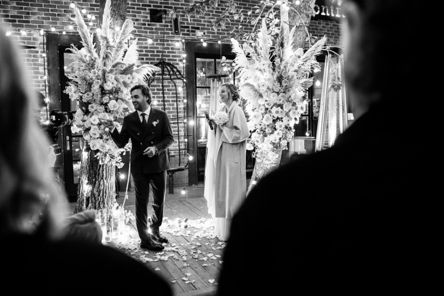 Рустик в Лофт, На веранде от Студия декора и флористики FOA 10