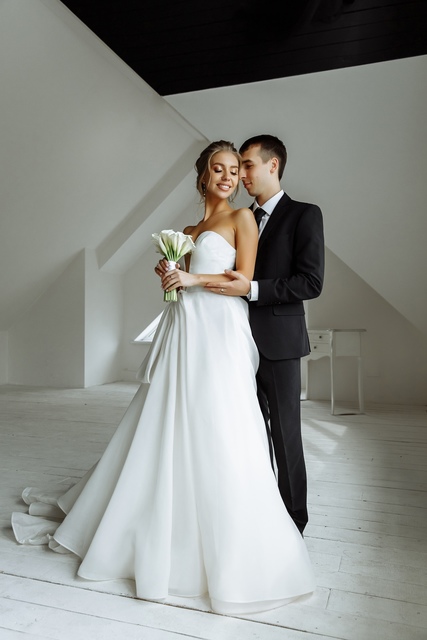 Высокие / Собранные, Пучок от Свадебный стилист и визажист Ольга Фирсова 4