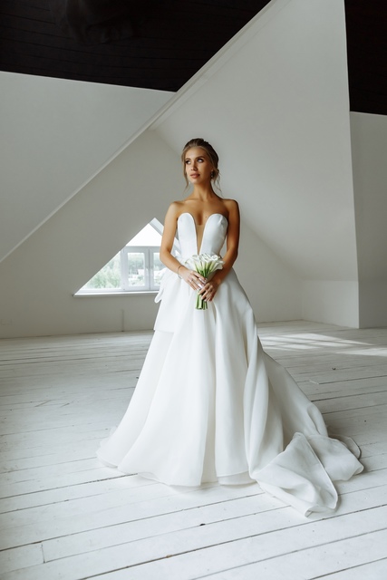 Высокие / Собранные, Пучок от Свадебный стилист и визажист Ольга Фирсова 5