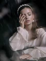 Волны, Распущенные, С аксессуарами / Цветами / Фатой от Свадебный стилист и визажист Ольга Фирсова 1