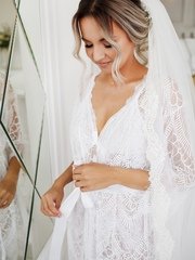 Высокие / Собранные, Локоны / Локоны на один бок, Пучок от Свадебный стилист и визажист Ольга Фирсова 2