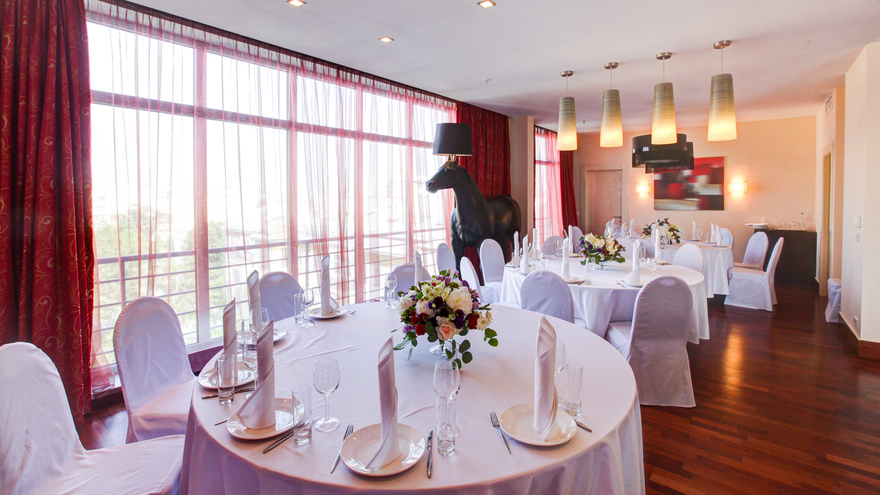 Банкетный зал / Ресторан Mamaison All-Suites Spa Hotel Pokrovka 5 в Москве 18