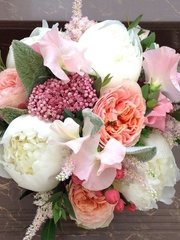 Монобукет из одного вида цветов name от Epital Wedding 1