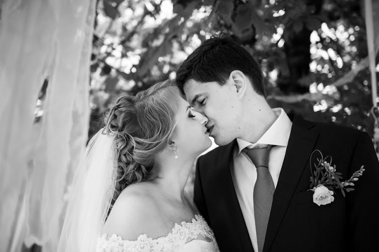 Бохо, Весенняя / Летняя в Выездная регистрация, Природа от Epital Wedding 10