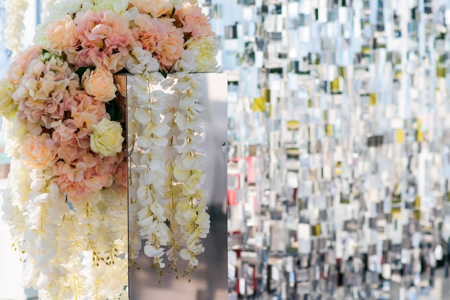 Модерн в Выездная регистрация, На веранде, Ресторан / Банкетный зал от Дизайн-студия Кружевные сказки 5