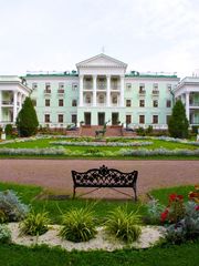 Территория парк-отеля Морозовка Парк-отель Морозовка 1