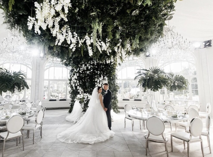 Эко в Выездная регистрация, Ресторан / Банкетный зал от Студия Событий BuketPortret 2