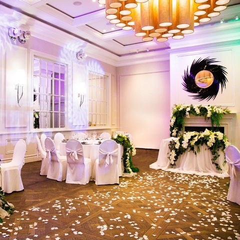 Эко, Осенняя в Ресторан / Банкетный зал от Студия Событий BuketPortret 3