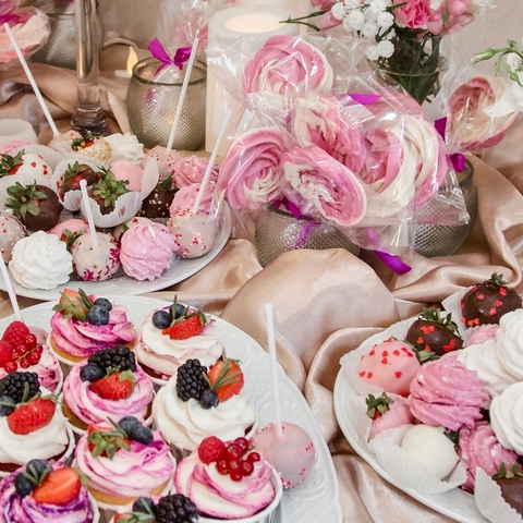 Классика, Эко в Выездная регистрация, Природа, Ресторан / Банкетный зал от Студия Событий BuketPortret 7