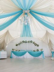 Тиффани в Шатер от Твой день 1