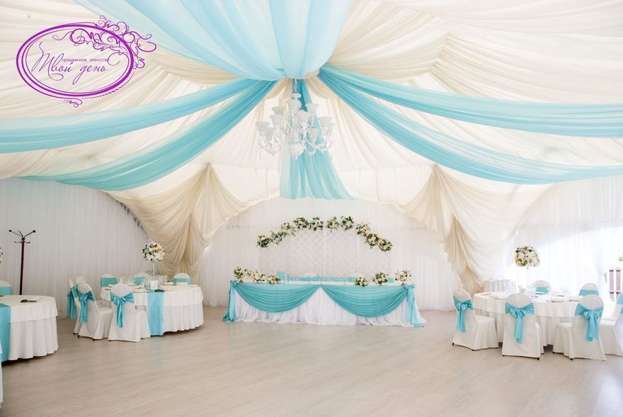 Тиффани в Шатер от Твой день 4