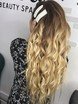 Локоны / Локоны на один бок, Распущенные, С аксессуарами / Цветами / Фатой от Мери Варданян 1